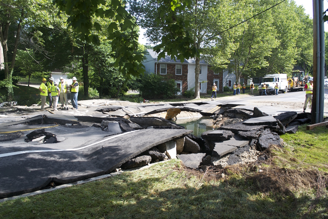 Water Main Break causes section of Grinstead to Buckle 