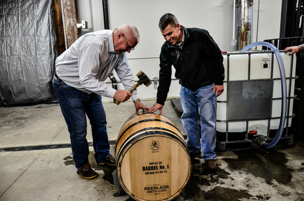 Kentucky Peerless Barrels First Whiskey In 98 Years
