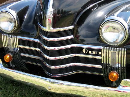 Behold the Art Deco styling on this Oldsmobile.