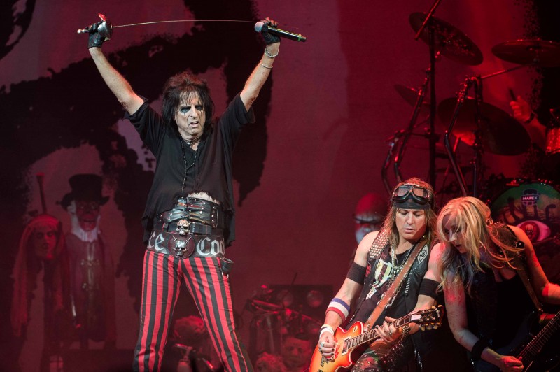 Alice Cooper, Ryan Roxie, Nita Strauss