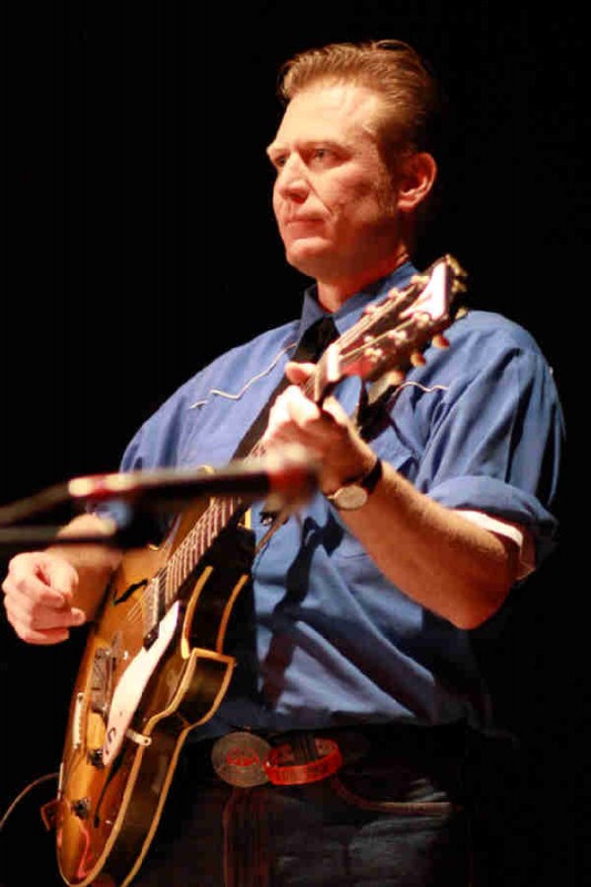 Ed locked the rhythm down