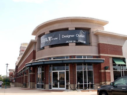 Welcome to the GILT Designer Outlet, Louisville fashionistas!