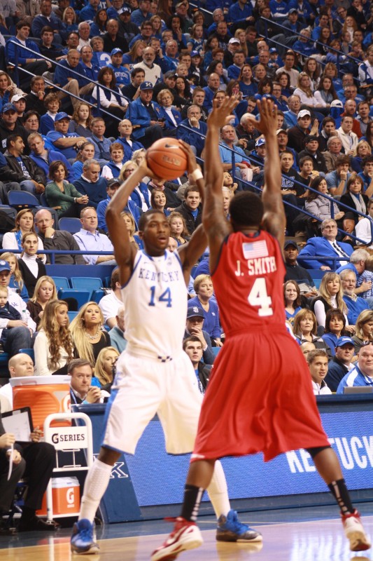 Kidd-Gilchrist on the offensive