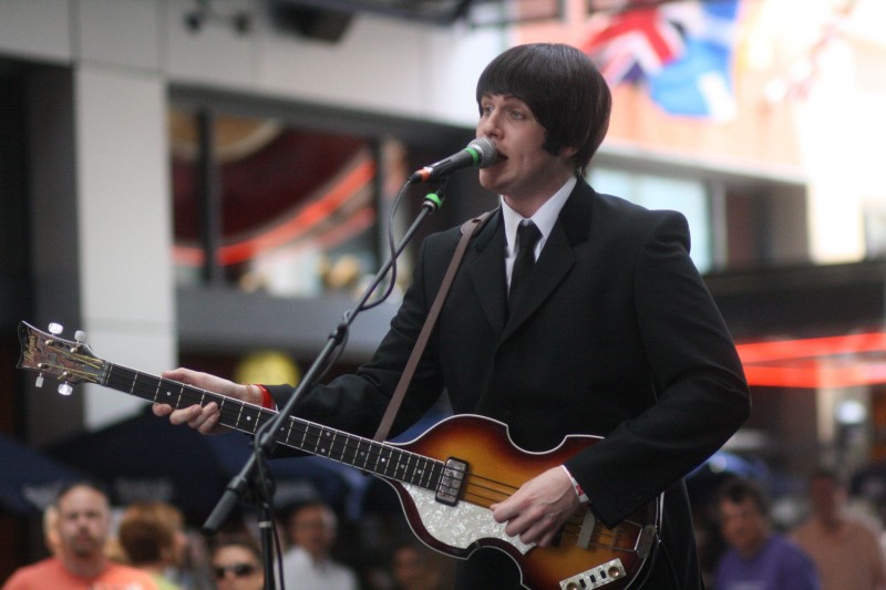 Stephen Hemming (Paul) of Meet the Beatles UK