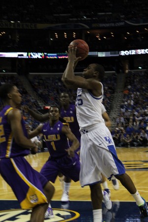 Teague takes a jumper.