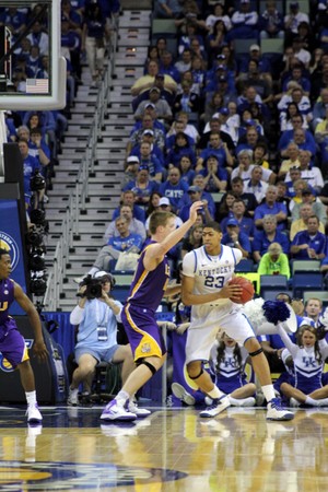 Davis looking for some space.