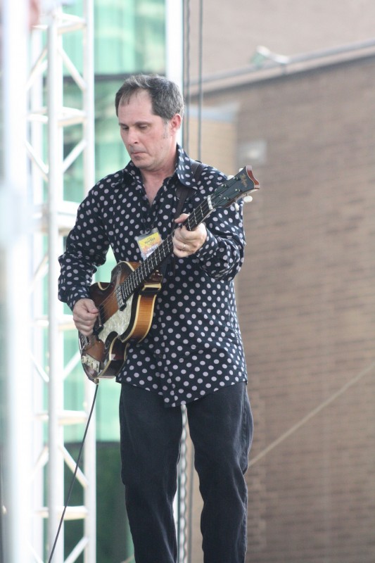Mike Dutton with a Hofner Violin Bass