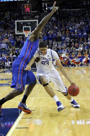 Davis still has his old guard skills.