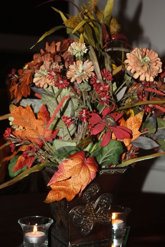 Custom floral designs adorn the dining room