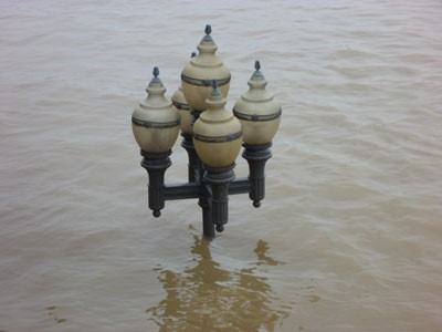Streetlamp at 4th St. Wharf