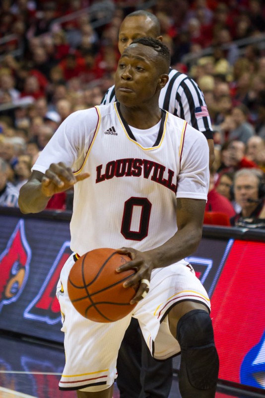 Terry Rozier began a drive.