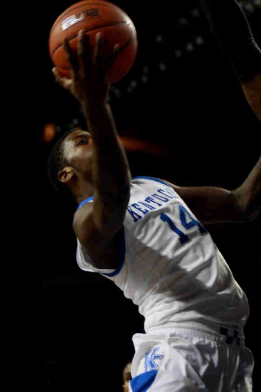 Kidd-Gilchrist takes the ball to the basket