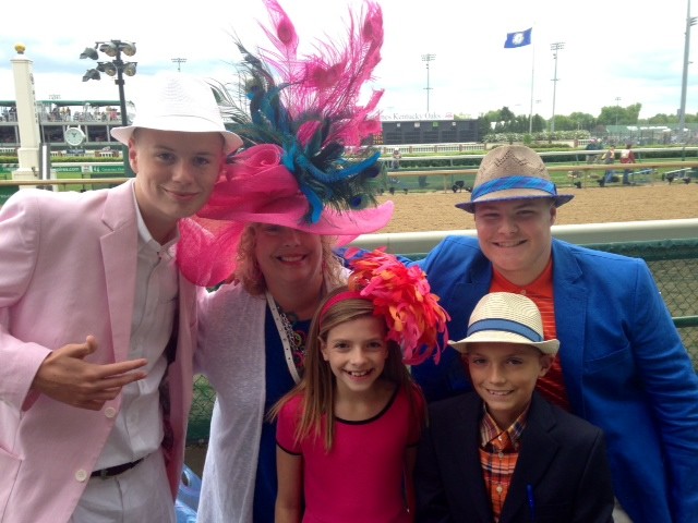 The family that dresses well together...