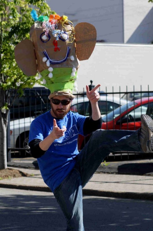 Strike a pose - lovin&#039; the hat dude!