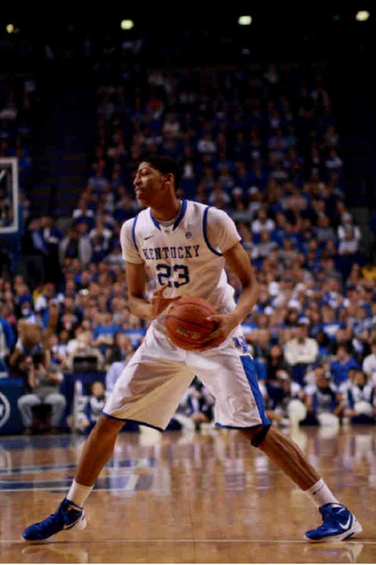 Davis helps outside of his normal zone