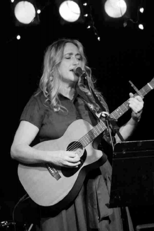Playing and singing at the same time; lovin&#039; every minute of it!