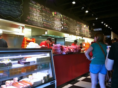 The Highlands' new sandwich shop: Tom+Chee [Food & Dining]