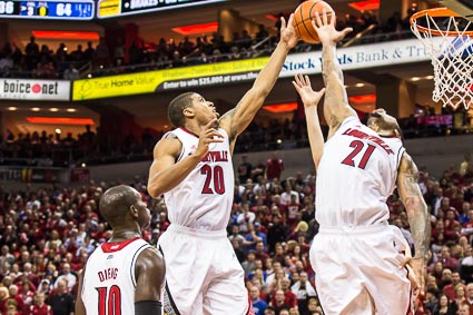 Louisville basketball gets it done in the classroom