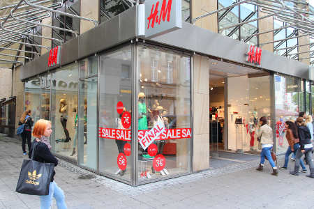 H&M to come to Oxmoor Center in Autumn of 2013