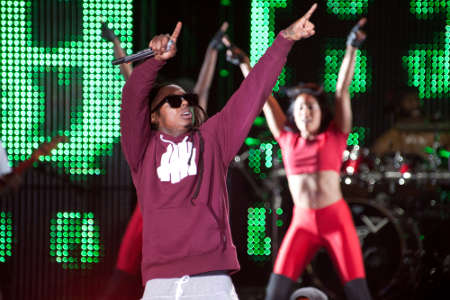 Rapper turned fashion mogul Lil Wayne to appear at Jefferson Mall Friday