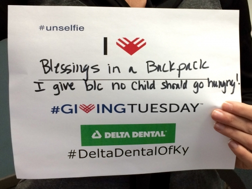 An example of how to support #GivingTuesday with an #unselfie